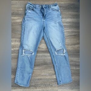 American Eagle Stretch Curvy Mom Jean
